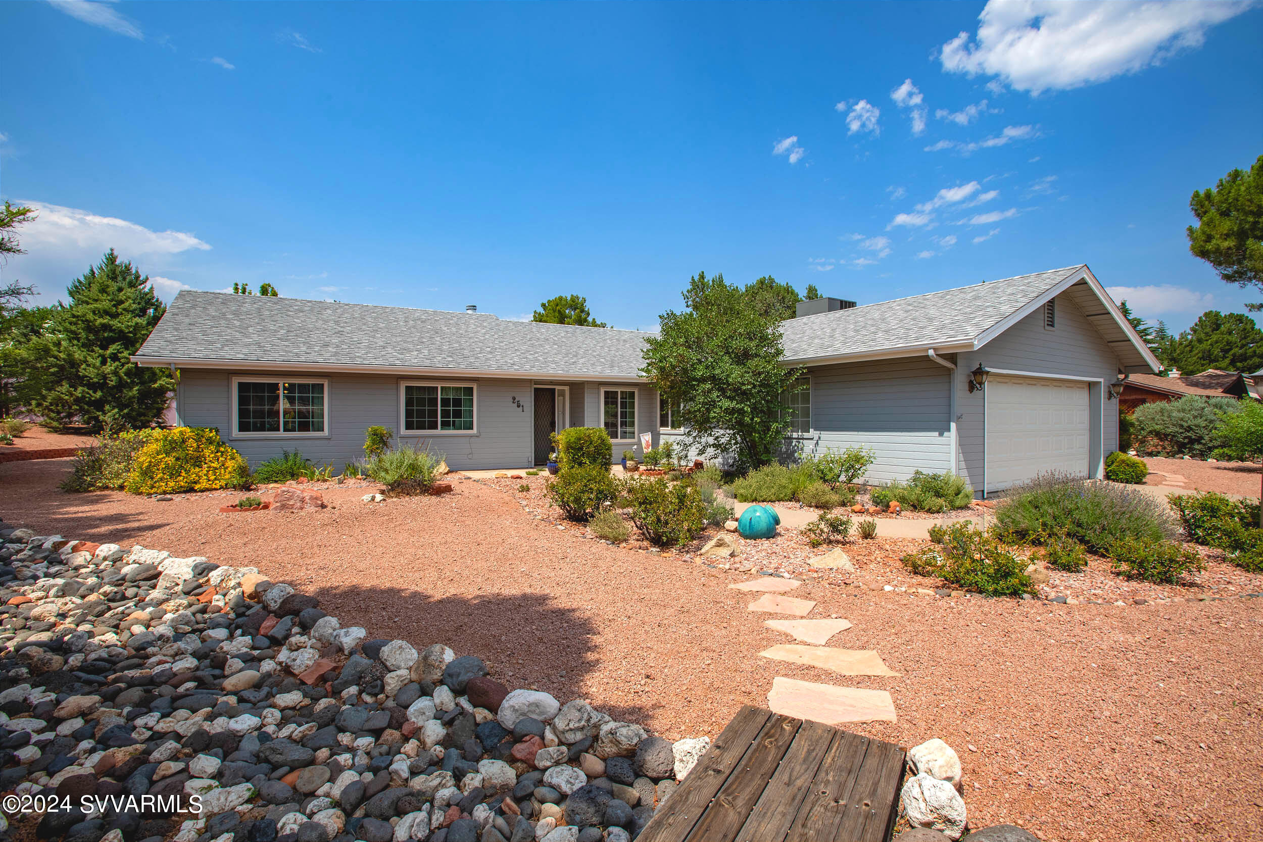 Lindsay Way, Sedona, AZ 86351