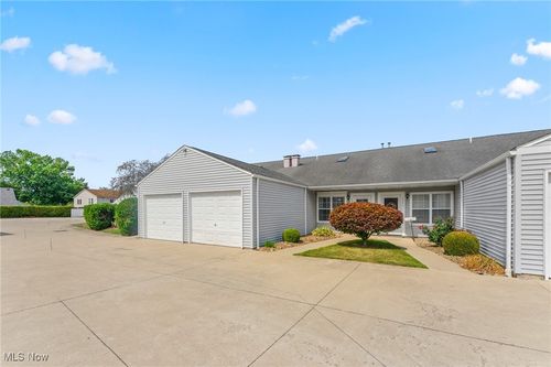 unit-d-3476 Ivy Hill Cir, Cortland, OH, 44410-9246 | Card Image