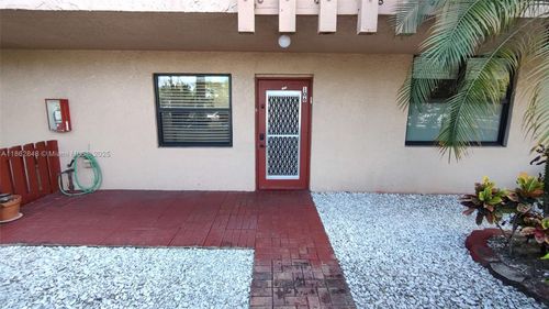 apt-106-7220 Lake Circle Dr, Margate, FL, 33063-4852 | Card Image