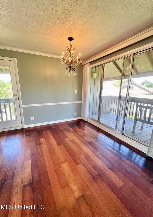 Dining room | Image 16