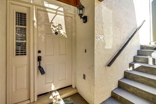 9a-956 5th St, Clermont, FL, 34711-2273 | Card Image