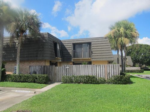 213 2nd Way, West Palm Beach, FL, 33407 | Card Image