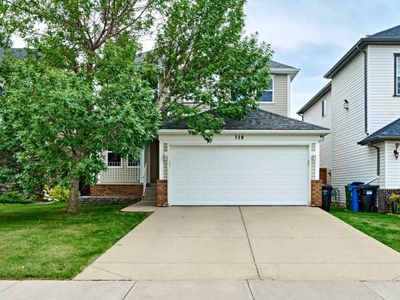 119 Cougar Ridge Dr Sw, House detached with 4 bedrooms, 2 bathrooms and 4 parking in Calgary AB | Image 1