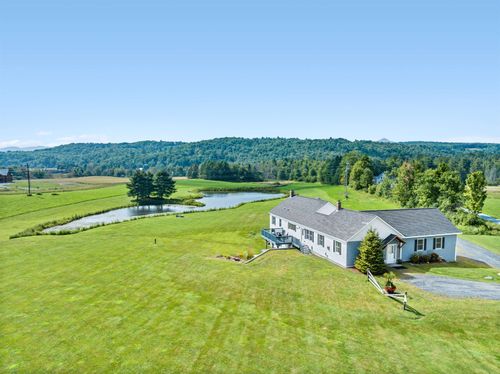 162 Small Pond Rd, Morristown, VT, 05661-2180 | Card Image