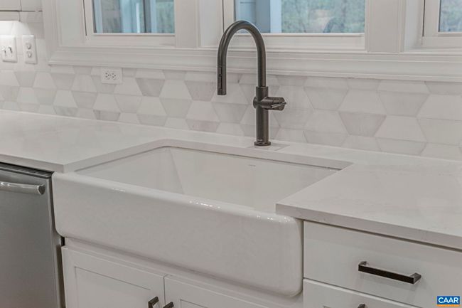 1131 Sablewood Dr, House other with 4 bedrooms, 4 bathrooms and null parking in CHARLOTTESVILLE VA | Image 24