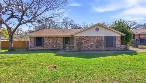 1503 N Fielder Rd, Arlington, TX, 76012-4353 | Card Image
