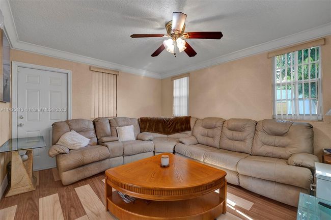2021 Nw 185 Th Ter, House other with 3 bedrooms, 2 bathrooms and null parking in Miami Gardens FL | Image 14