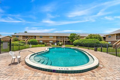 272 Ulster Lane, Condo with 3 bedrooms, 2 bathrooms and null parking in Melbourne FL | Image 2