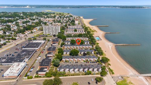 42-42 West Walk, West Haven, CT, 06516-5946 | Card Image