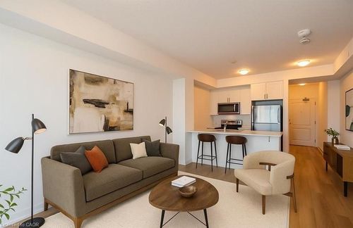 706-470 Dundas St E, Waterdown, ON, L8B2A5 | Card Image