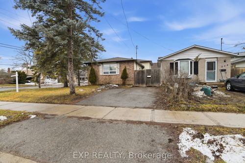 226 Spencley'S Lane, Peterborough, ON, K9H1R9 | Card Image