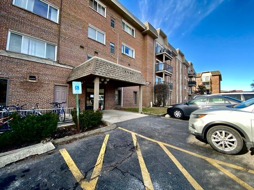101-4500 Beau Monde Dr, Lisle, IL, 60532-1517 | Card Image