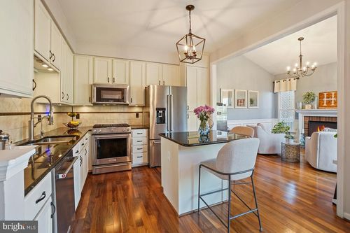 47558 Tenfoot Island Ter, STERLING, VA, 20165-2457 | Card Image
