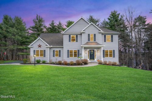 6 Sunrise Ter, Wynantskill, NY, 12198-2822 | Card Image