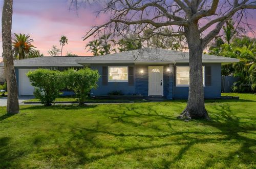 951 Lantana Ave, CLEARWATER BEACH, FL, 33767-1033 | Card Image