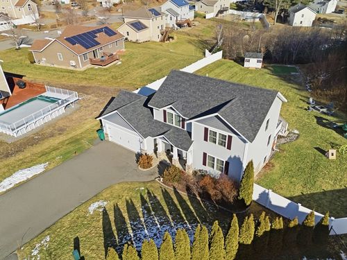 18 Downy Cir, Fitchburg, MA, 01420 | Card Image