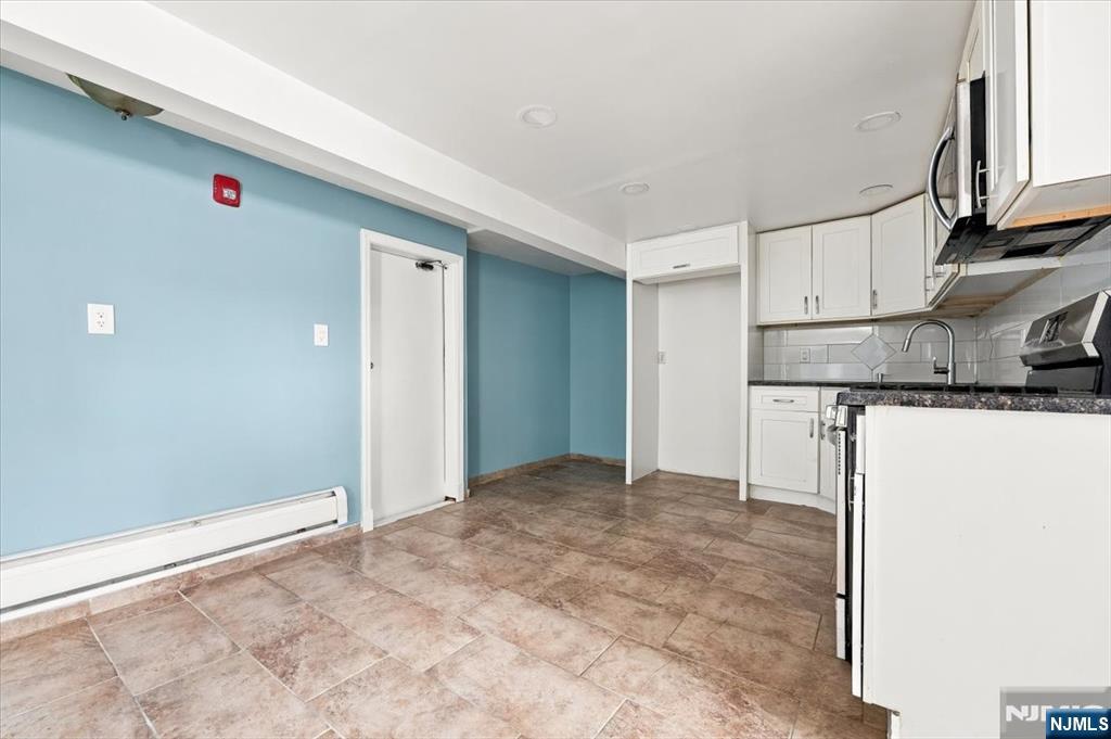 Residential Lease in Garfield 3