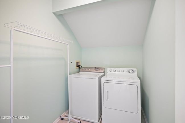 57 High Pointe Way, House other with 4 bedrooms, 3 bathrooms and null parking in Matawan NJ | Image 29