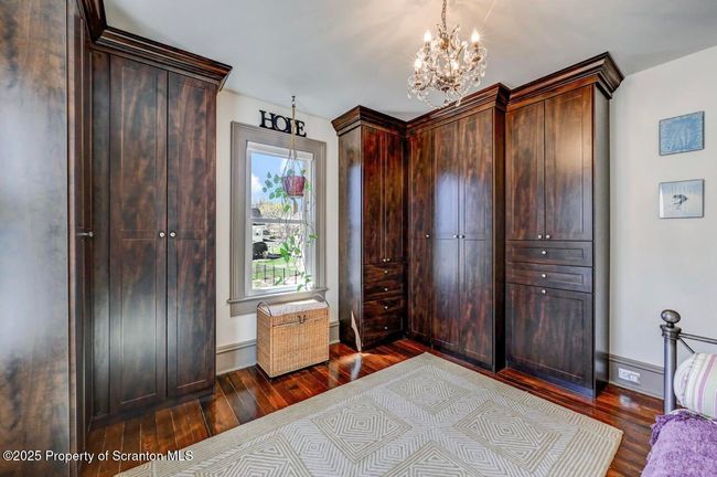 112 Weatherby St 51 Large | Image 54