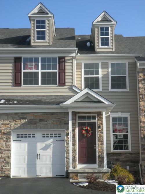 4565 Woodbrush Way, ALLENTOWN, PA, 18104-9265 | Card Image
