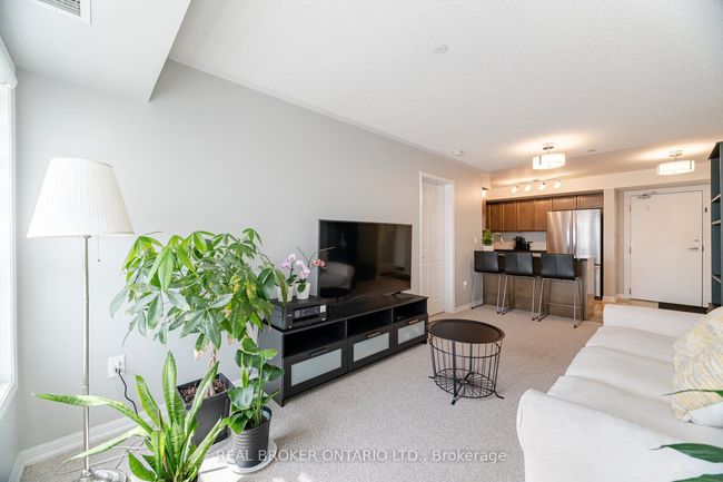 307 - 1045 Nadalin Hts, Condo with 2 bedrooms, 2 bathrooms and null parking in Milton ON | Image 14