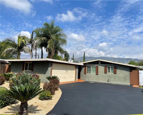 543 E Haltern Ave, Glendora, CA, 91740-6337 | Card Image