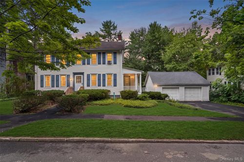 41 Elting Ave, New Paltz, NY, 12561-1932 | Card Image