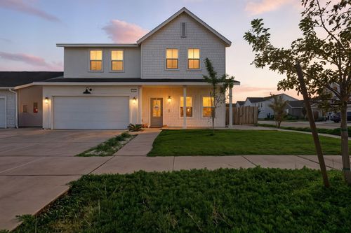 2429 W Hampton Dr, Hanford, CA, 93230-8888 | Card Image