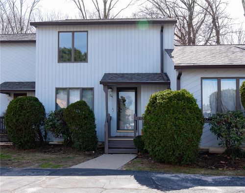 54 Kristee Cir, West Warwick, RI, 02893-7516 | Card Image