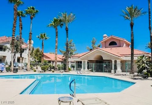 7820 Ravenhollow Ln, Las Vegas, NV, 89145-2968 | Card Image