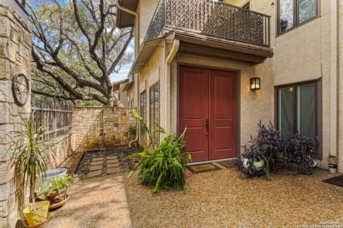 apt-7-8000 Donore Pl, San Antonio, TX, 78229-2676 | Card Image