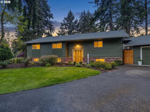 2414 Se Bella Vista Rd, Vancouver, WA, 98683-7612 | Card Image