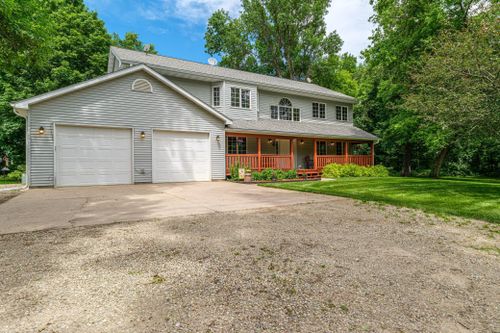 4718 Castle Cir, Lester Prairie, MN, 55354-6430 | Card Image