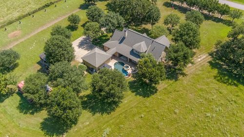25127 Mitchell Rd, Hempstead, TX, 77445-7609 | Card Image