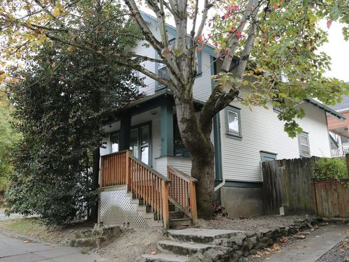 1936 Se Oak St, Portland, OR, 97214-1540 | Card Image