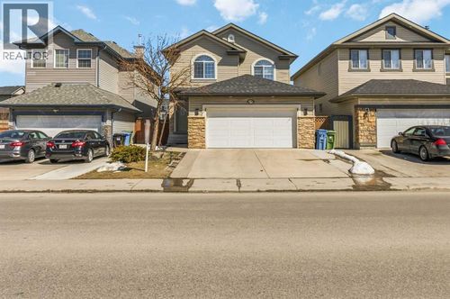 19 Saddleland Drive, Calgary, AB, T3J5J3 | Card Image
