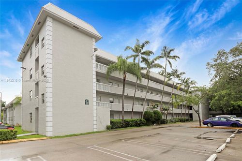 apt-445-17255 Sw 95th Ave, Palmetto Bay, FL, 33157-4450 | Card Image
