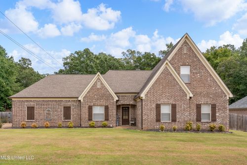 2898 Blackrock Dr, Nesbit, MS, 38651-8394 | Card Image