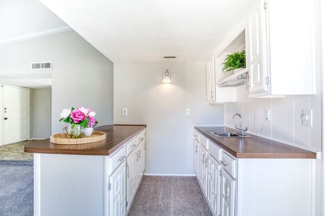 1712 California Trl, House other with 3 bedrooms, 2 bathrooms and null parking in Plano TX | Image 10