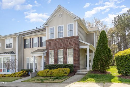 7621 Satinwing Ln, Raleigh, NC, 27617-8314 | Card Image