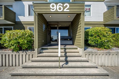 102-962 Island Highway S, Campbell River, BC, V9W1B1 | Card Image