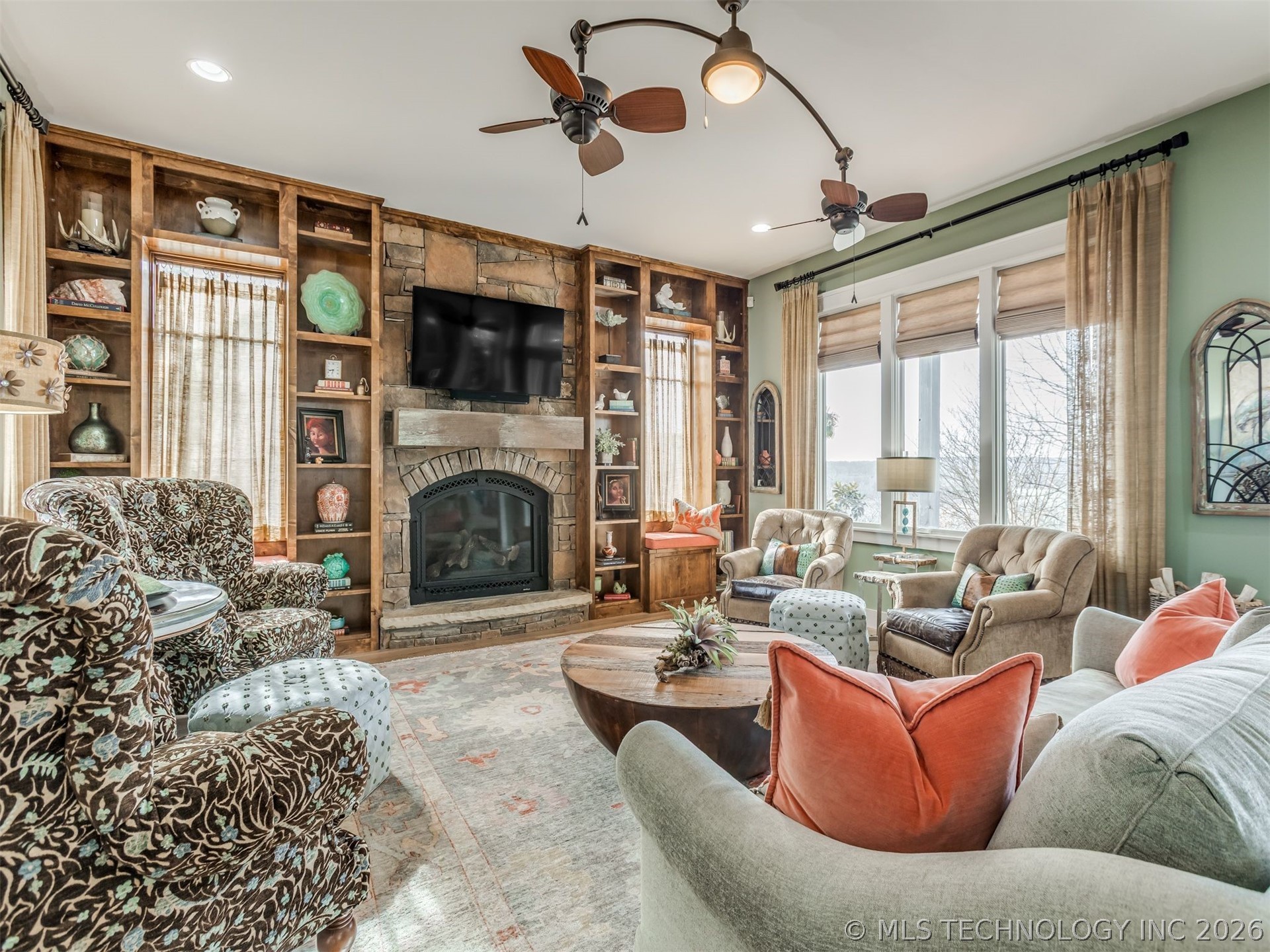Residential in Carlton Landing 4