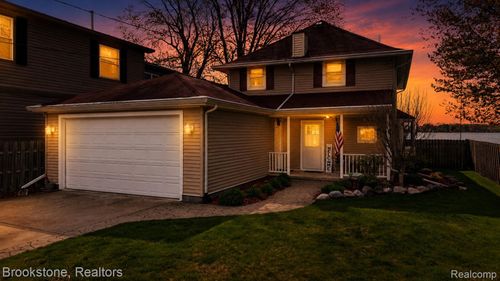 2230 Elm St, Algonac, MI, 48001-1115 | Card Image