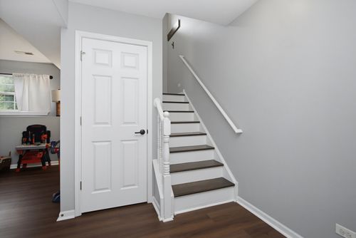 773 Misty Dr, Palatine, IL, 60074-9001 | Card Image