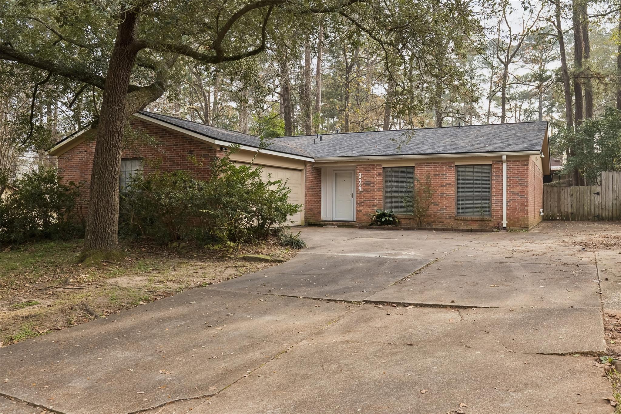 Residential Lease in Huntsville