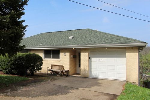 645 Mercer St, Turtle Creek, PA, 15145-1541 | Card Image