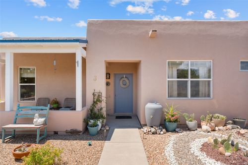 3 Corte Patricia, Santa Fe, NM, 87508-2181 | Card Image