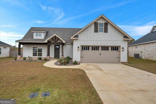 117 Fieldview Ln, Kathleen, GA, 31047-2443 | Card Image