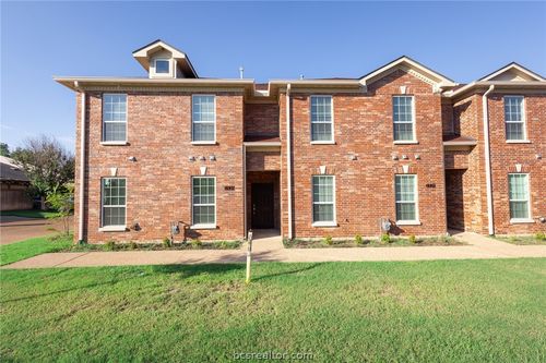 1536 Bennett St, Bryan, TX, 77802-1255 | Card Image