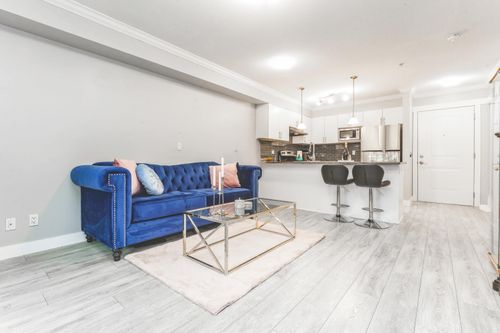 217-17769 57 Ave, Surrey, BC, V3S1H1 | Card Image